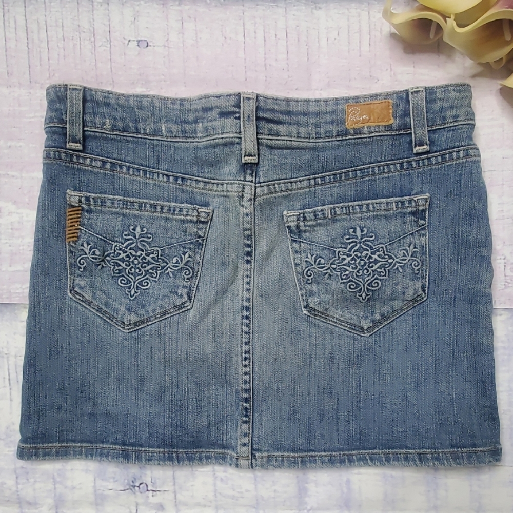 Paige distressed Malibu mini Jean skirt - Picture 2 of 8